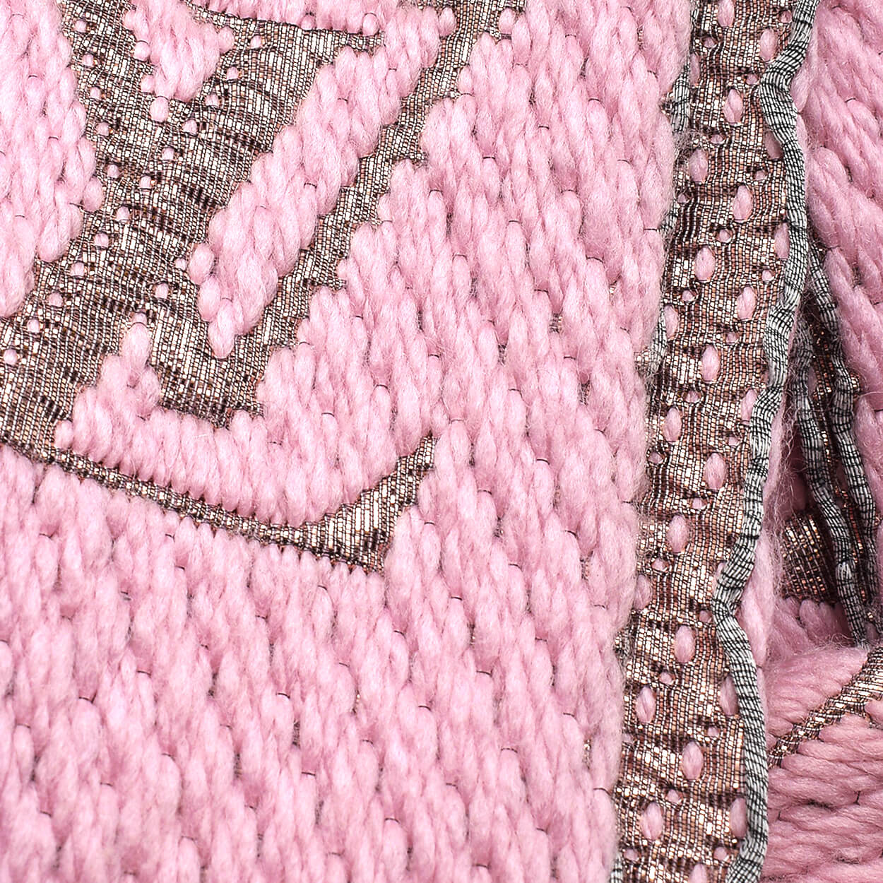 Louis Vuitton - Pink & Gold Wool Blend Shiny Monogram Scarf